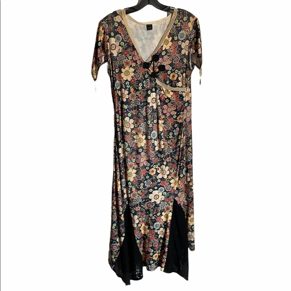VINTAGE FLORAL AND LACE TEA DRESS